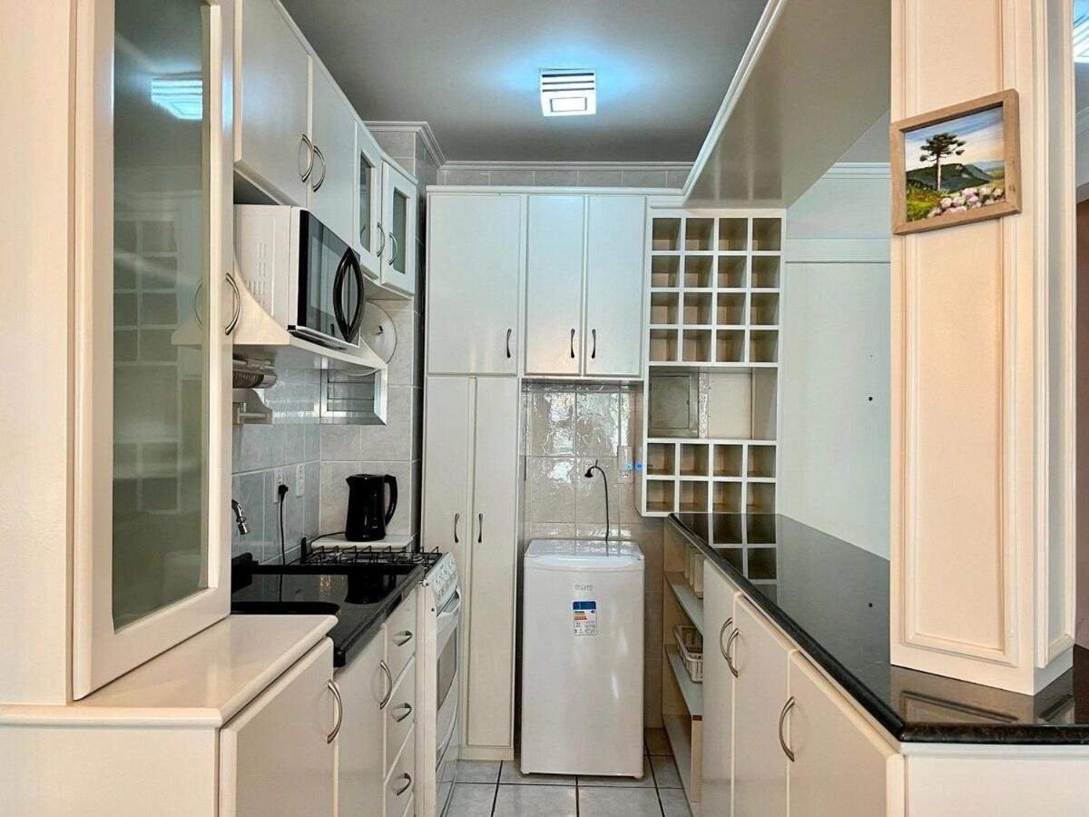 Apartamento San Pietro Centro 3 Dorm By Achei Temporada Грамаду Экстерьер фото