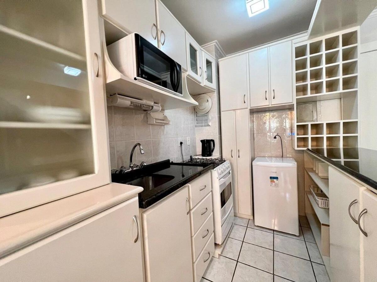 Apartamento San Pietro Centro 3 Dorm By Achei Temporada Грамаду Экстерьер фото